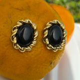 Vintage Black Oval Earing