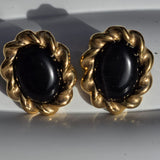Vintage Black Oval Earing